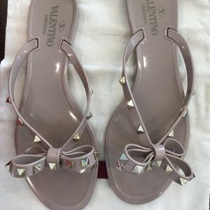 VALENTINO Rockstud Jelly Bow sandals size 40